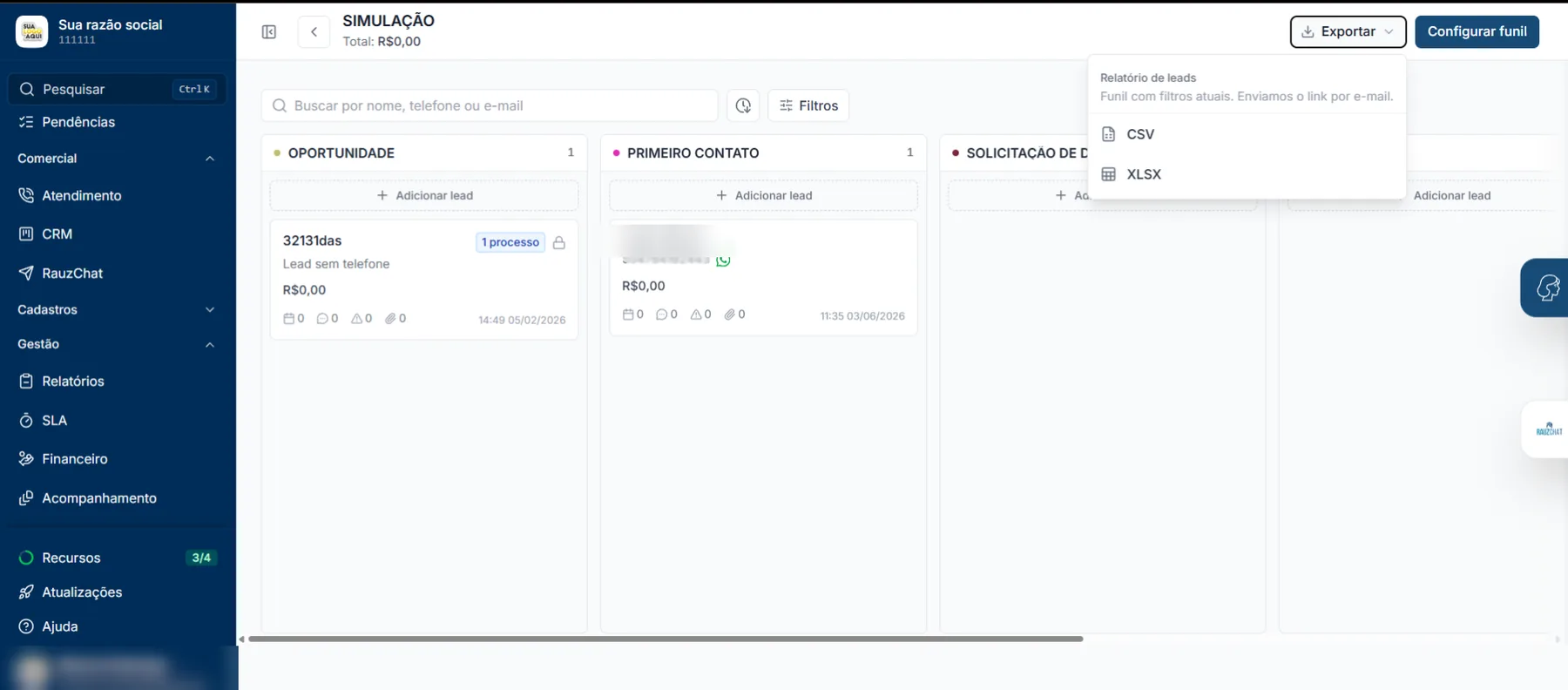 Funil de simulação do CRM do Rauzee em quadro, com os leads por etapa e a exportação do relatório em CSV ou XLSX