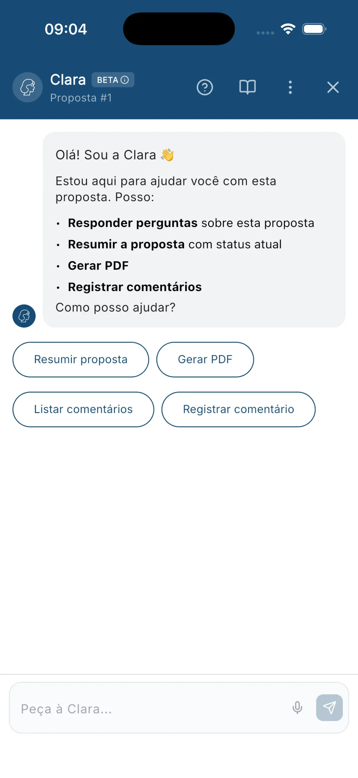 A assistente Clara aberta dentro de uma proposta no aplicativo Rauzee, oferecendo resumir a proposta, gerar PDF e registrar comentário